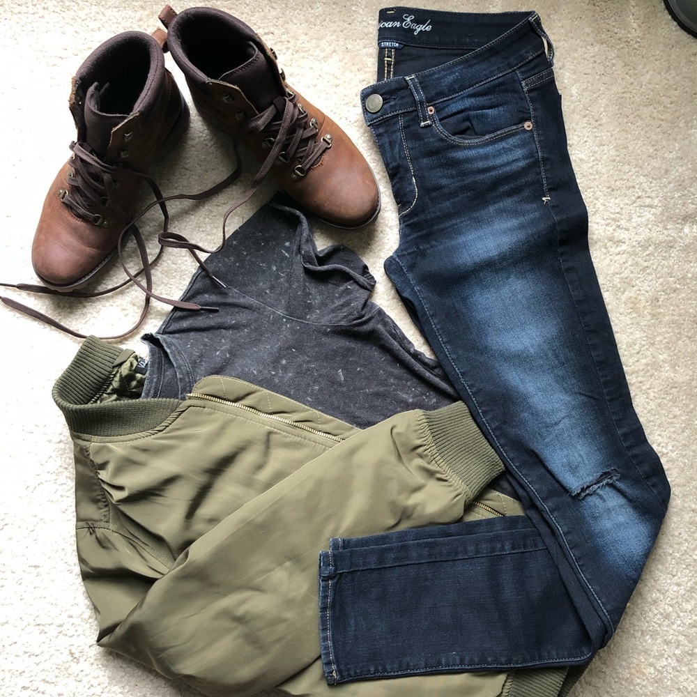 AEO Extremely Dark Wash Skinny Stretch Jeans